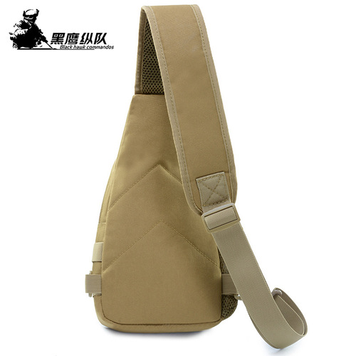 New men's bag, outdoor cycling chest bag, casual shoulder mini water bottle bag, portable tactical military fan water bottle chest bag