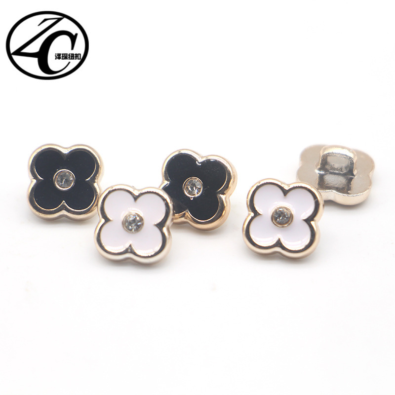 Plastic Four-Leaf Clover Diamond Buttons Shirt Buttons Shirt Cardigan Sweater Decorative Buttons Glue Dot Oil Hand-Sewn Buttons Plastic Four-Leaf Clover Diamond Buttons Shirt Buttons Shirt Cardigan Sweater Decorative Buttons Glue Dot Oil Hand-Sewn Buttons