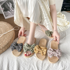 2023 New Korean-style Instagram-Famous Sandals for Women: Trendy, Versatile Flat-Heel Summer Beach Flip-Flops