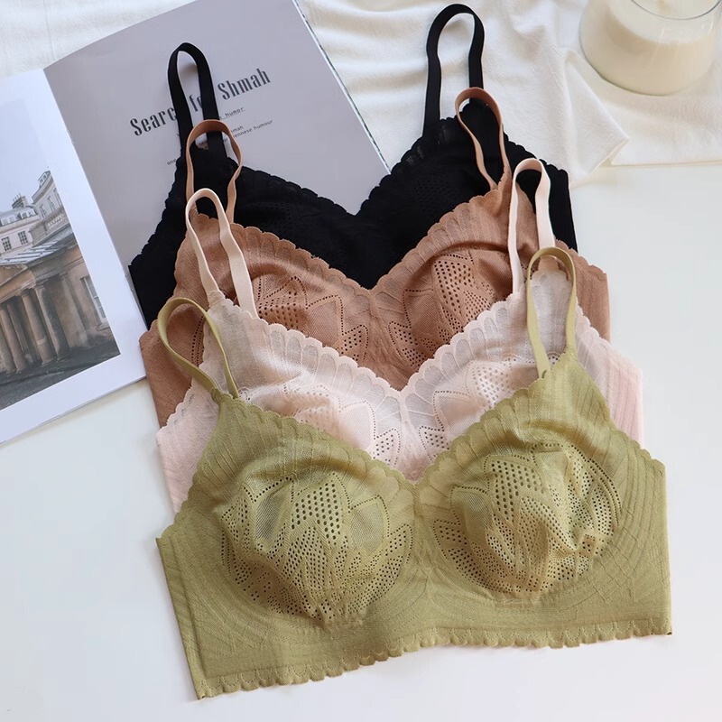 Summer lightweight seamless breathable underwear big chest small comfortable push up breast collection without steel ring lace latex bra