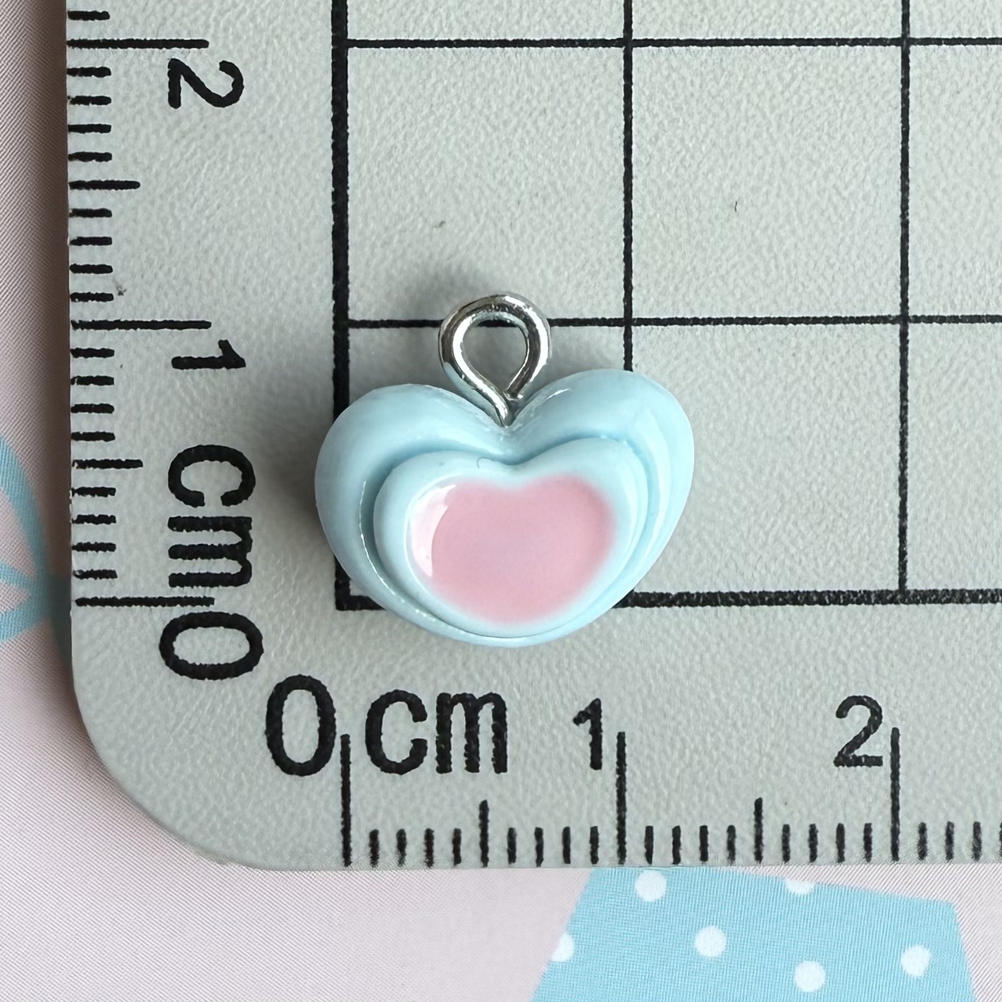 4g Weight Pendant Jewelry Making Type 11 * 13mm Jewelry Making Size DIY Ornament Accessories Classification 1 Piece Quantity Resin Material Heart Shape Pattern All Seasons Season Polished Finish Sweet Style 1 Piece 11 * 13mm Resin Heart Shape Polished Pendant DIY Ornament Accessories 1