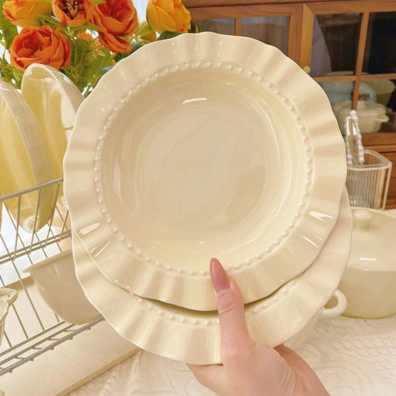 Creamy Lace-Edged Plate for Home Use, Breakfast Fruit Plate, Salad Plate, Vegetable Plate, Cream-Style Hat-Shaped Plate