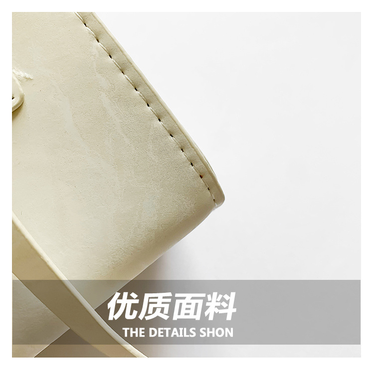 A retro, individualistic, casual single-shoulder crossbody bag for the autumn of 2024, featuring a fashionable, simple and elegant style, and a small square handbag for commuting undefined