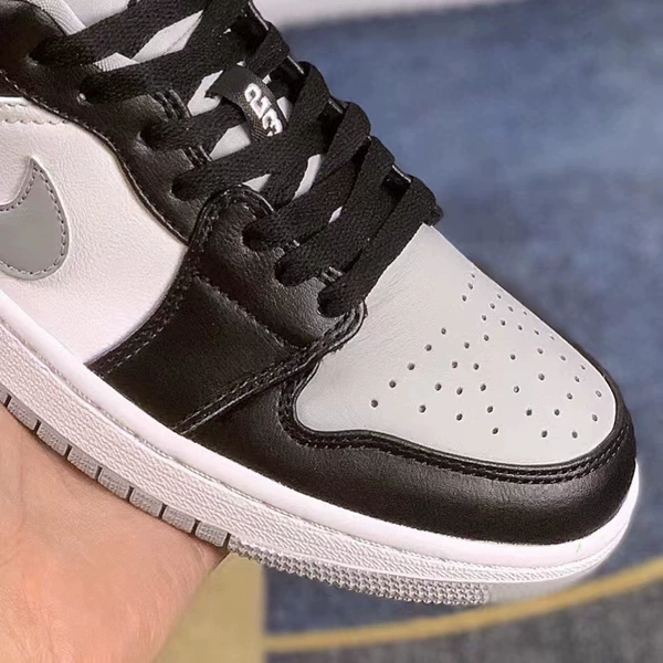 AJ1 Black-White-Grey