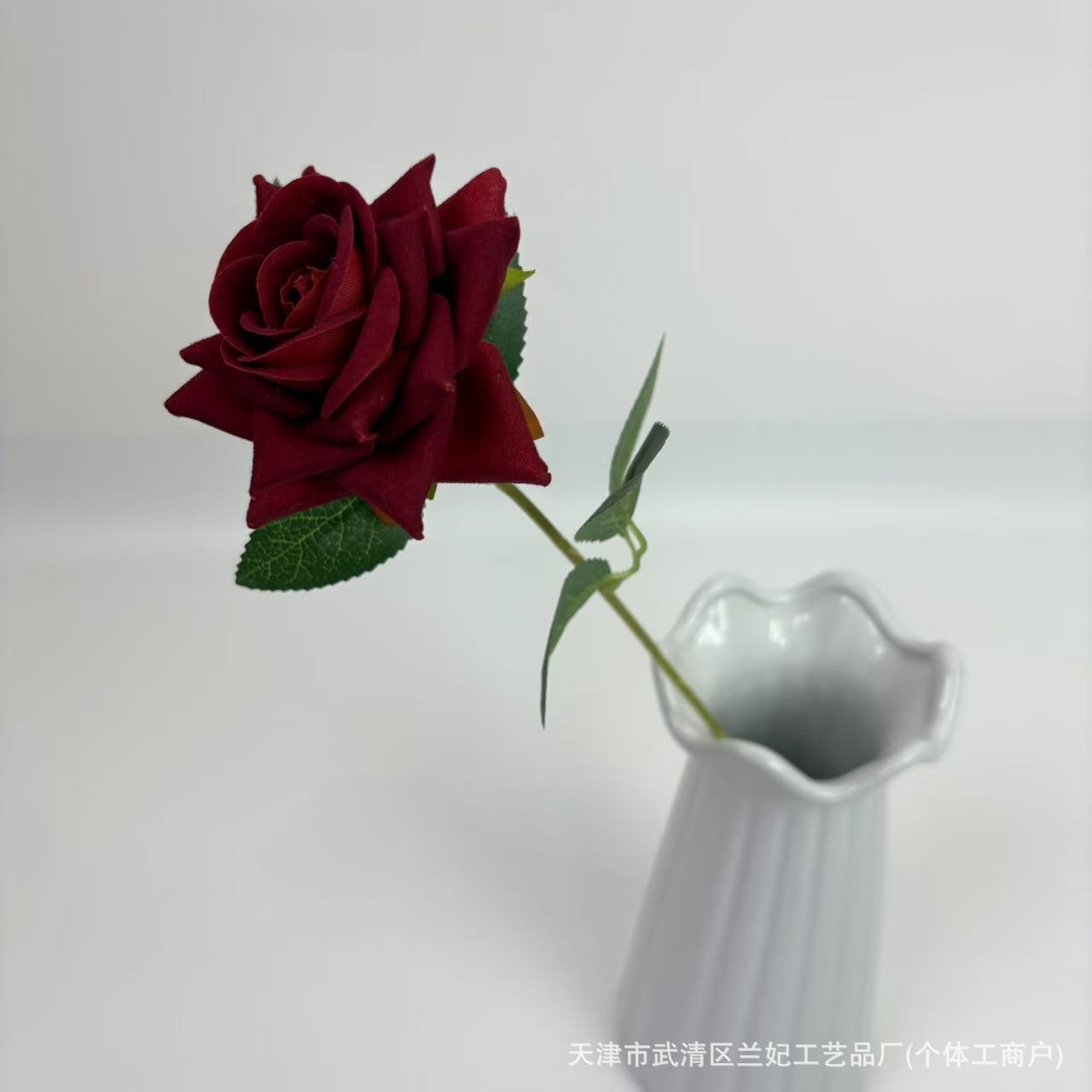 Simulación de tela de terciopelo pequeño ángulo rosa de San Valentín en el hogar hotel boda rosa decoración de pared flores de seda flores falsas