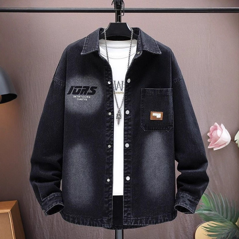 Herrenbekleidung: Trendiges, lässiges Jeanshemd im Frühlings- und Herbststil für Teenager und Schüler der Mittel- und Oberstufe_voghion.com