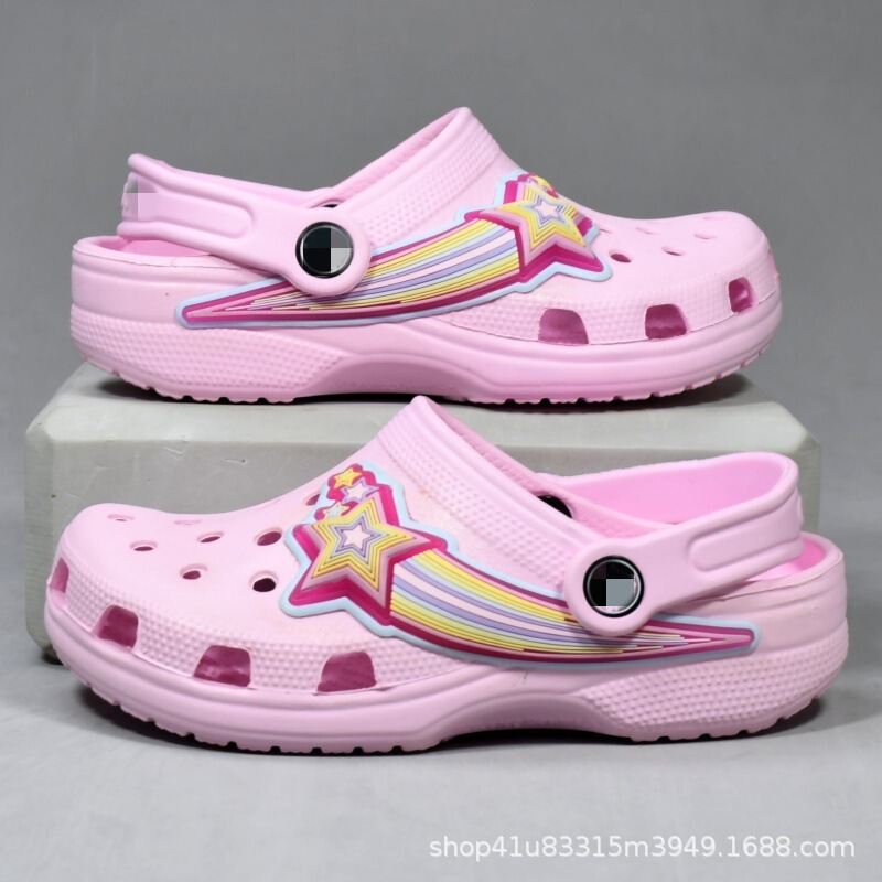 New summer styles: flashing star-themed children's clogs, sandals, beach shoes, non-slip and wear-resistant closed-toe shoes New summer styles: flashing star-themed children's clogs, sandals, beach shoes, non-slip and wear-resistant closed-toe shoes
