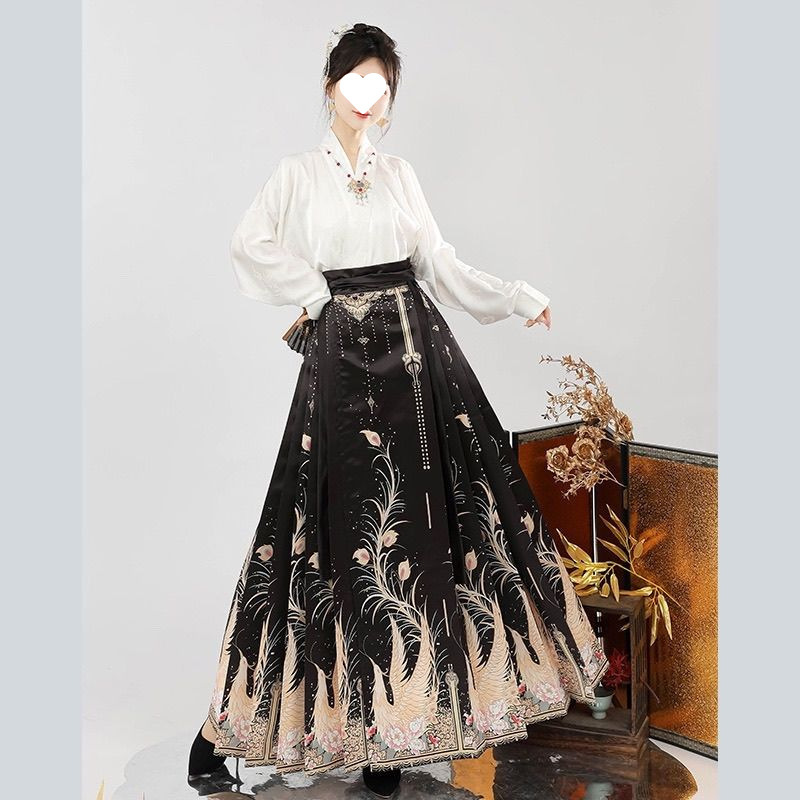 블랙 투피스 수트 (말 스커트 + 크로스 칼라 탑)