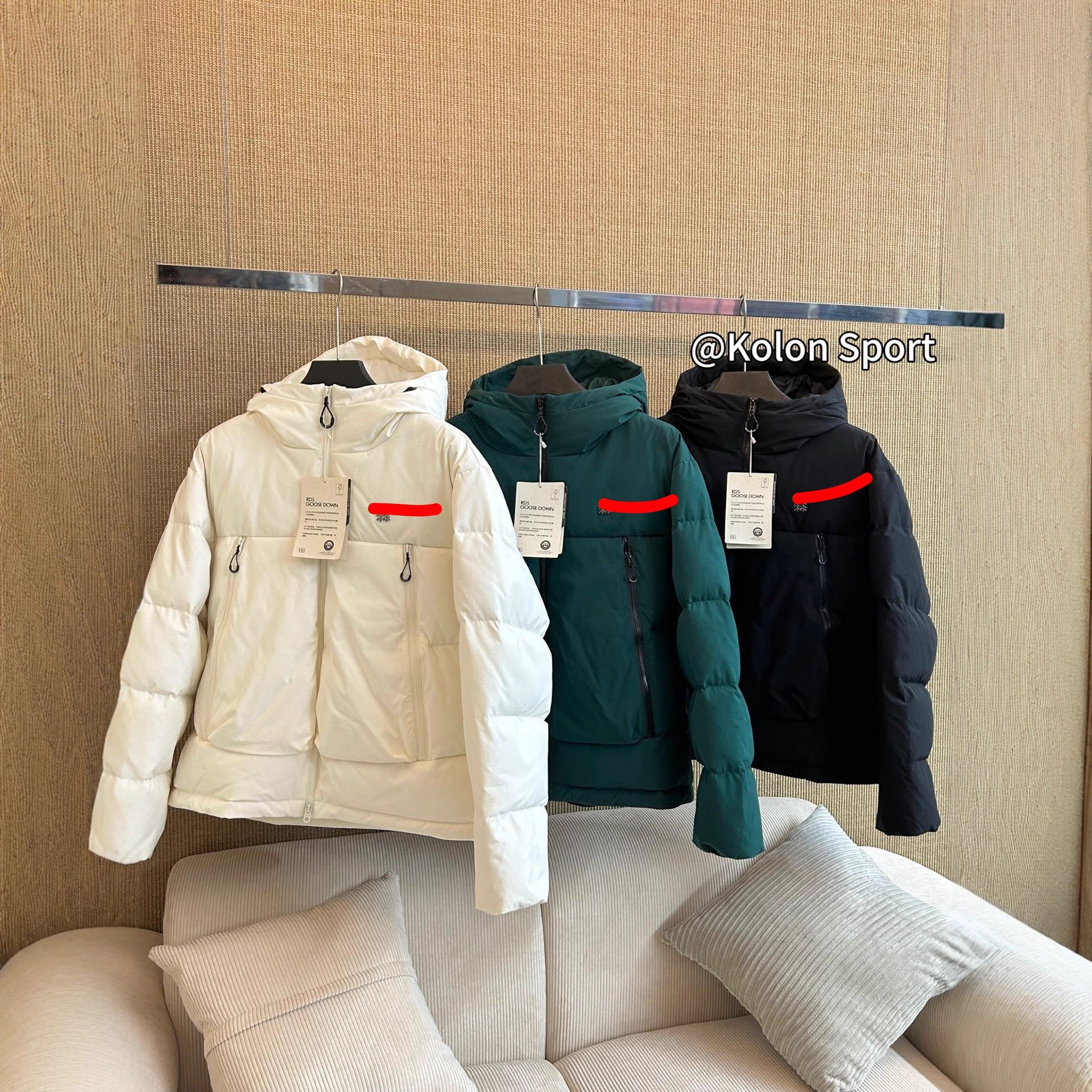 Q736两棵小树KL高品质系列轻量级户外连帽情侣冬新短款羽绒服男女