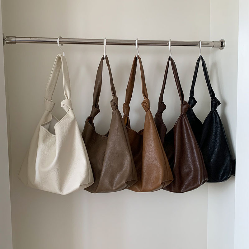 Large Capacity Shoulder Tote Bag Women's 2025 New Korean Style Fashionable All-match Casual Commuter Bucket Bag Batch