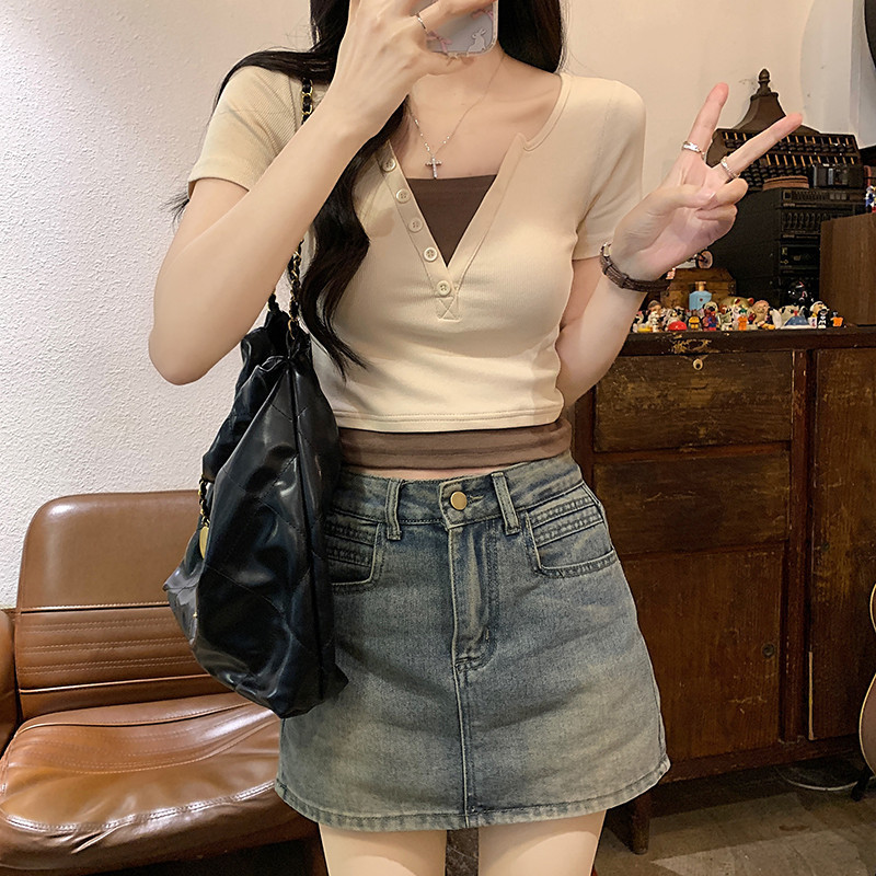 [Original Fabric Workmanship] Spice Girls Fake Two-piece V-neck Short-sleeved T-shirt Women's Slim-fit Short Navel-exposed Shoulder Top