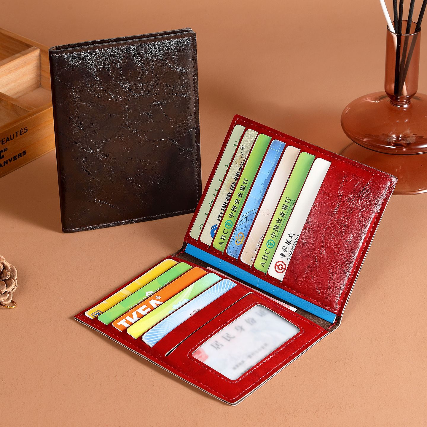 Nuevo tipo de cartera corta de alta calidad de moda para estudiantes cartera pequeña bolso de tarjetas simple cartera plegable suave ultra delgada