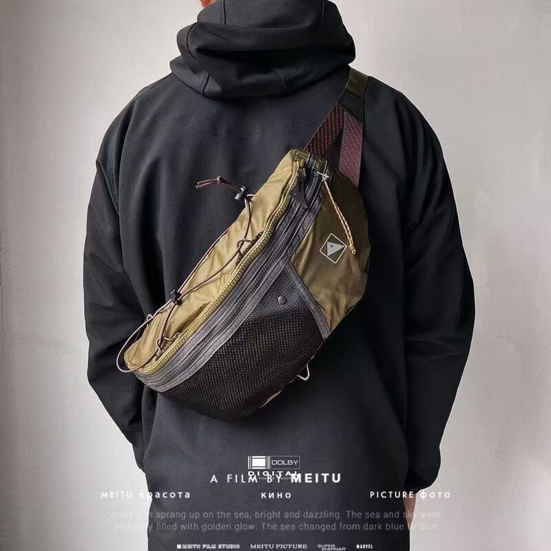 Large-Capacity New Men's Outdoor Chest Bag, Travel, Leisure, Sports, Commuting Crossbody Bag, Men's Lightweight Travel Shoulder Bag