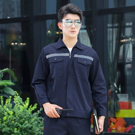 工装、制服;男式T恤;女式衬衫