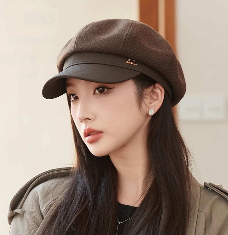 Cappello unisex alla moda in pelle con patchwork ottagonale da donna autunno-inverno vintage nero grande testa rotonda mostra viso piccolo cappello_voghion.com