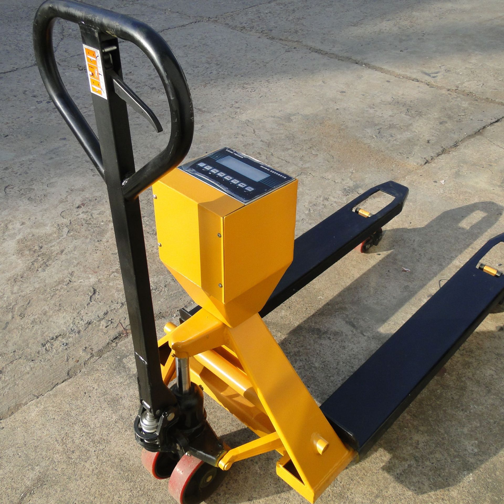 越衡防爆叉车电子秤1t2t3t本安型防爆手动液压搬运叉车秤防爆区用