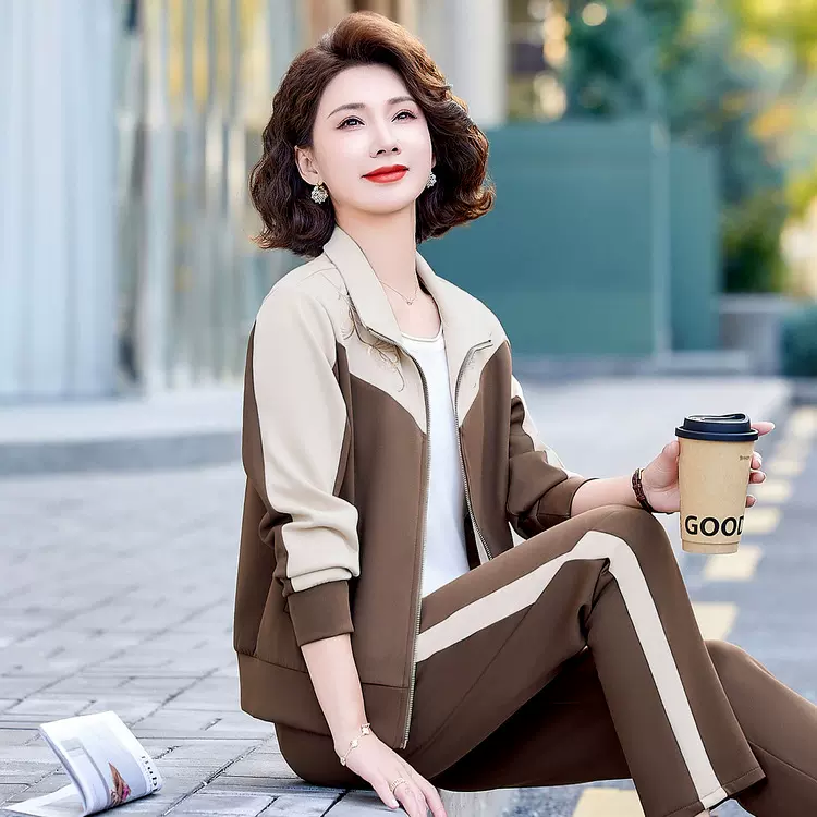 妈妈秋装运动套装2025新款贵夫人气质穿搭一整套中年妇女春秋外套