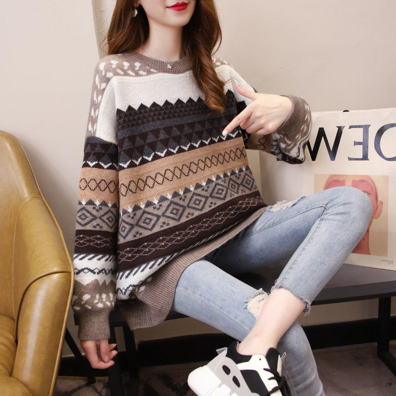 New Autumn and Winter Pullover Knitwear Women's Bottoming Shirt 2025Bf Loose Lazy Style Hong Kong Style Jacquard Quilted Knitwear Women