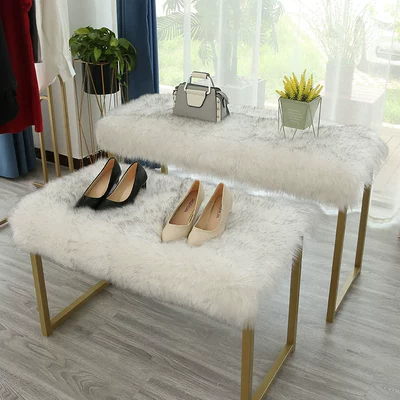 Wool pad — Table White Imitation Wool Mat - customized-black-tip-on-white-background
