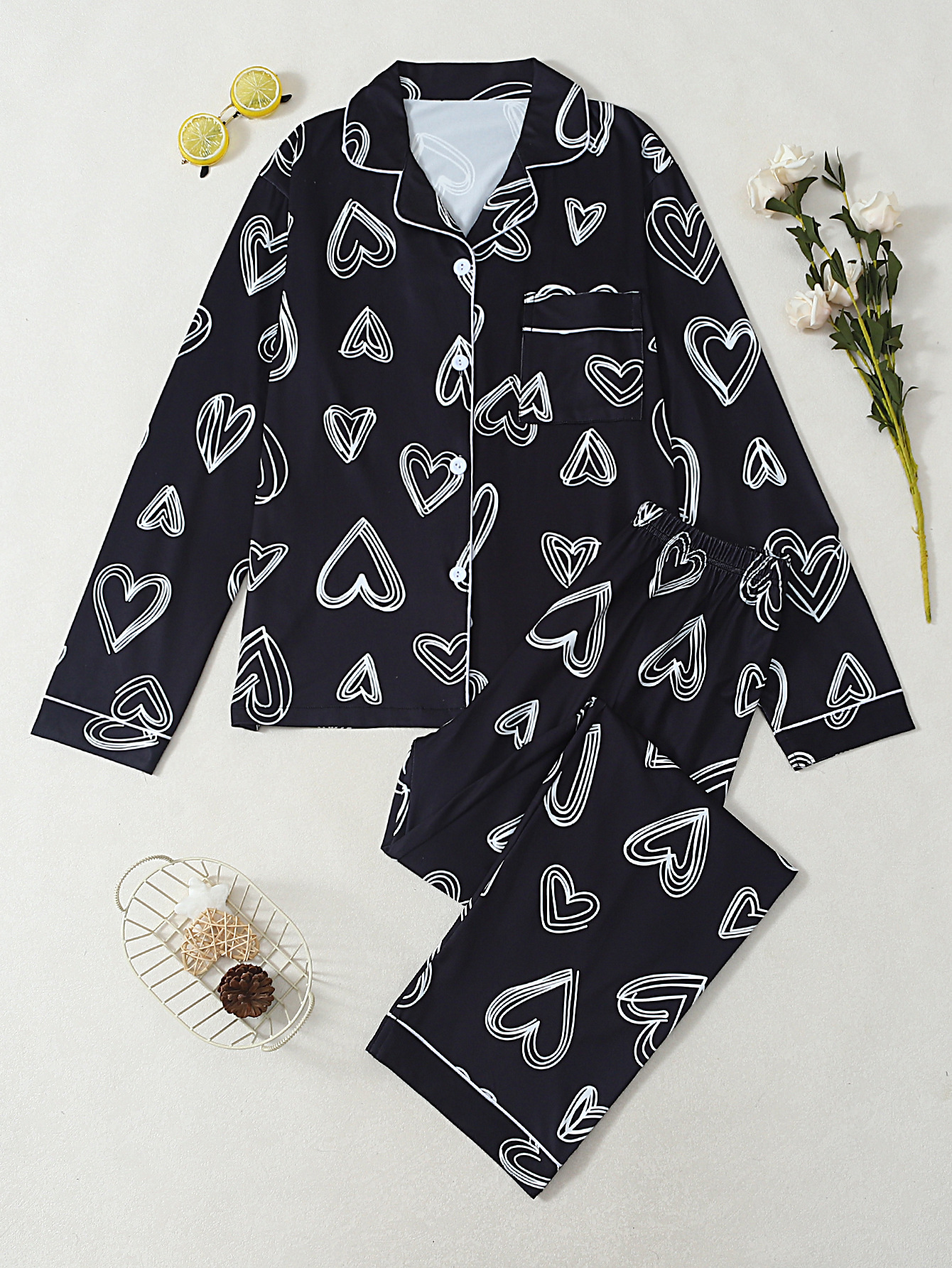 Conjunto de pijama de solapa para mujer: camiseta de manga larga y pantalón largo con estampado de corazones, ropa acogedora para el hogar._voghion.com