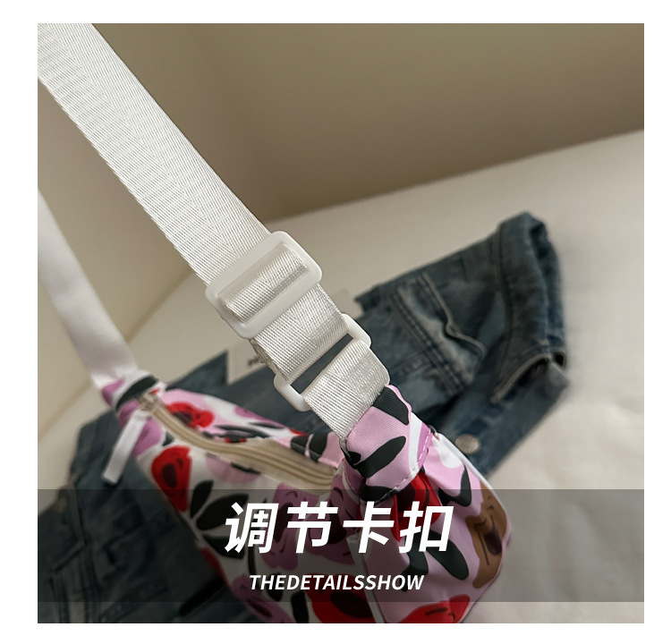 2025 Korean-style laid-back crossbody bag new versatile commuting dumpling bag, large-capacity commuting single-shoulder bag for women Item Picture