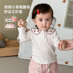 女の子用韓国風インナーシャツ、秋用ベビーおしゃれドールカラーイチゴTシャツ、子供用かわいい秋服