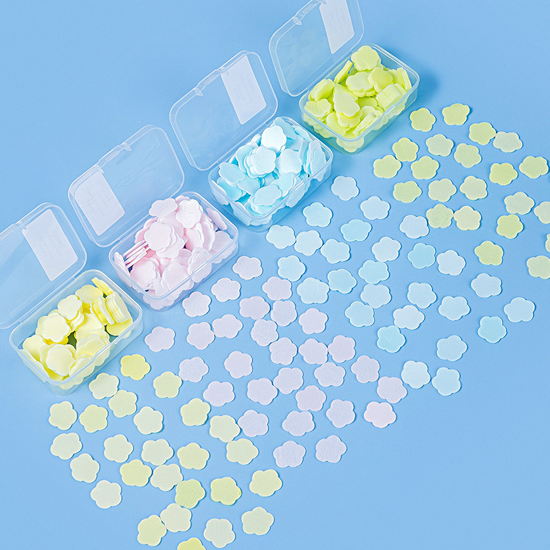 Tabletas de jabón al por mayor en una caja de pétalos desechables antibacterianos estudiantes hombres y mujeres llevar mini papel de jabón para limpiar las manos