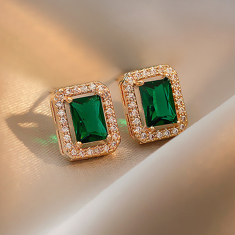 Temperamento de pendientes verdes pendientes ligeros lujosos de alto nivel sensación de pendientes zircon flores joyas geométricas al por mayor fábrica