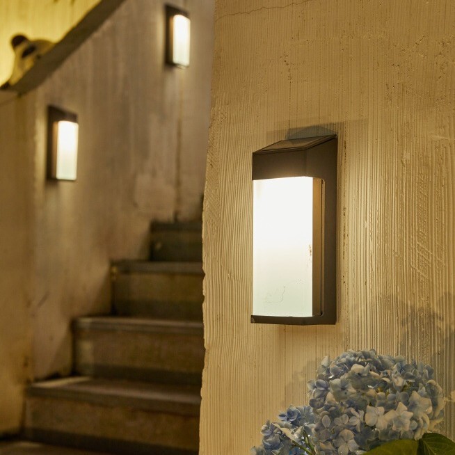 Outdoor Solar Wall Lamp Waterproof Courtyard Villa Lamp Balcony Stair Lamp Outdoor Aisle Atmosphere Foyer Wall Lamp