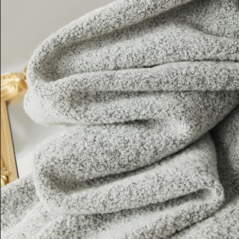 Woolen duvet, cloak, increased thickness