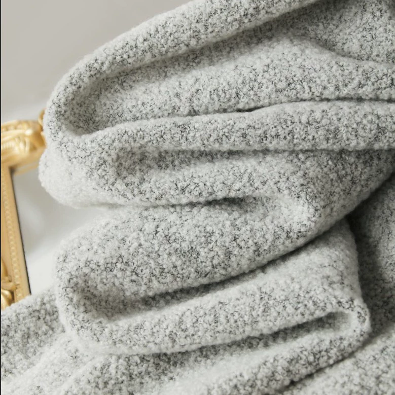 Woolen duvet, cloak, increased thickness