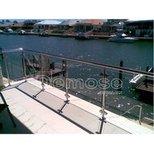 阳台钢化玻璃栏杆 不锈钢圆方管厚度自定护栏 防腐