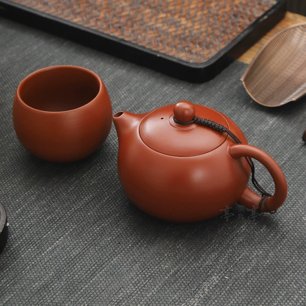 Fengming Xishi Pot (1 pot, 1 Arhat master cup)✦