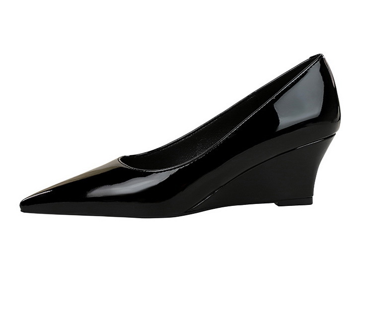 Spitze Damen High Heels Aus Lackleder Als Elegante Abendschuhe_voghion.com