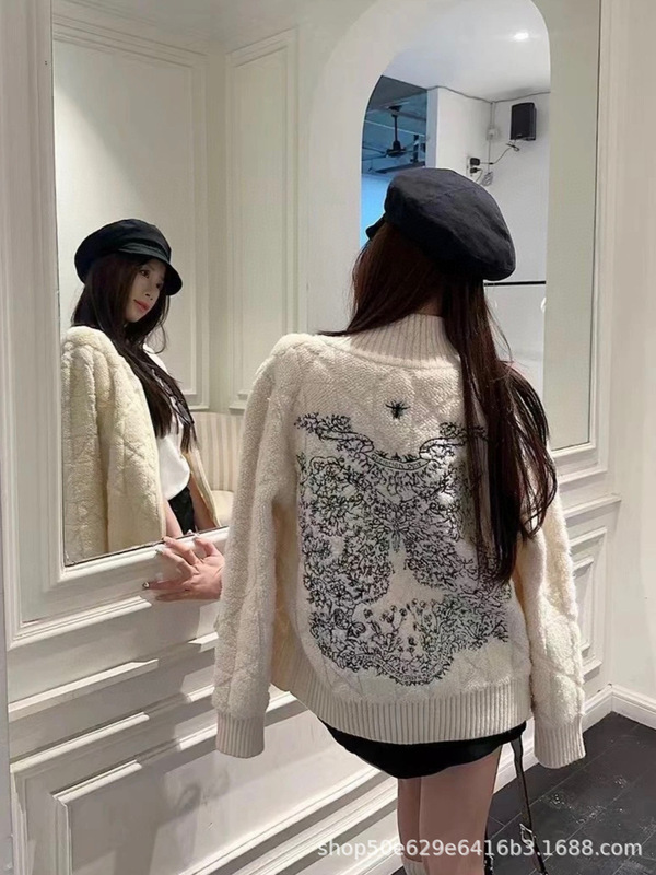 秋冬蝴蝶刺绣提花拉毛衣外套女新款香风立领时尚百搭针织衫上衣|undefined