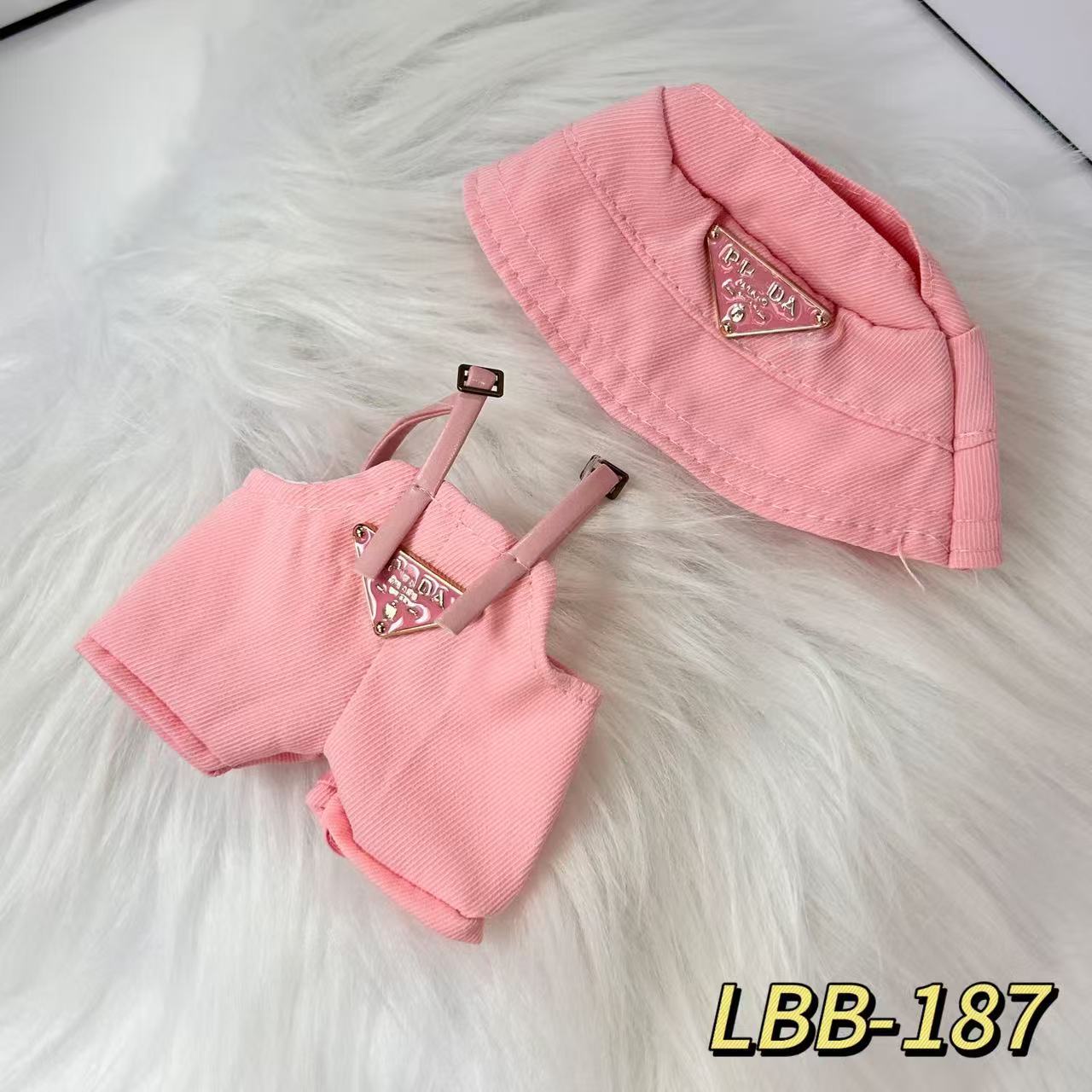 Ropa de limpieza Natasha Labubu ropa colgantes de ropa de muñeca de ropa de muñeca de alegría set de tendencia grande