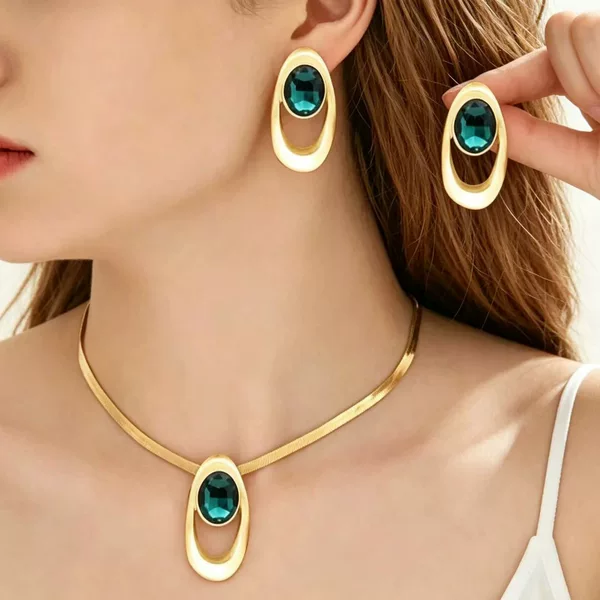 European and American Cross-Border Amazon Best-Selling Fashion Versatile Niche Oval Geometric Earrings, Necklace, Ring Jewelry Set