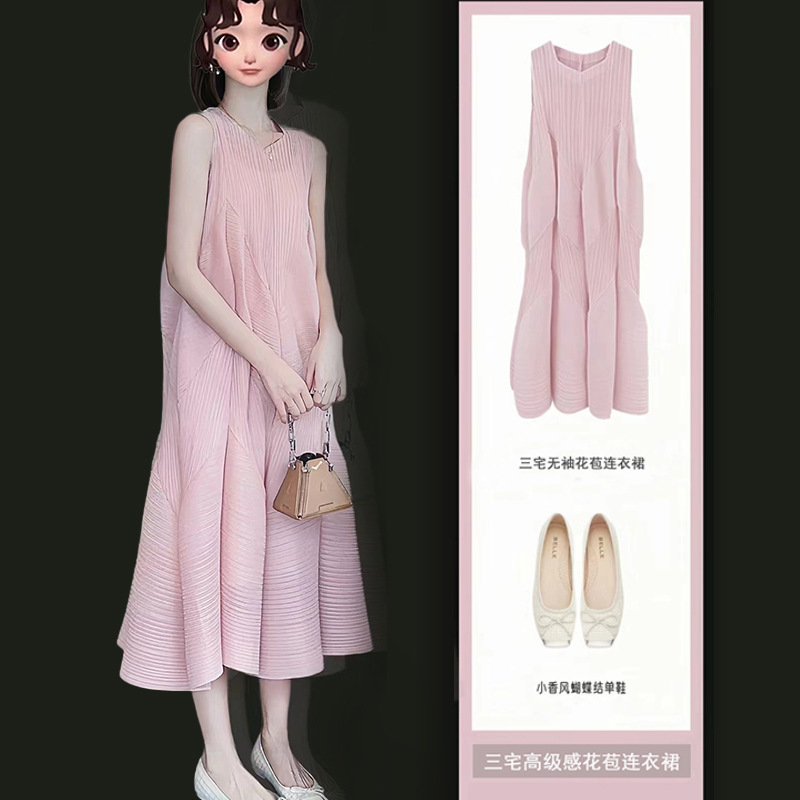 Miyake Loose Fashionable Foreign-style 2024 Summer Trend All-match Pleated Mid-length Casual dress Women's New Product