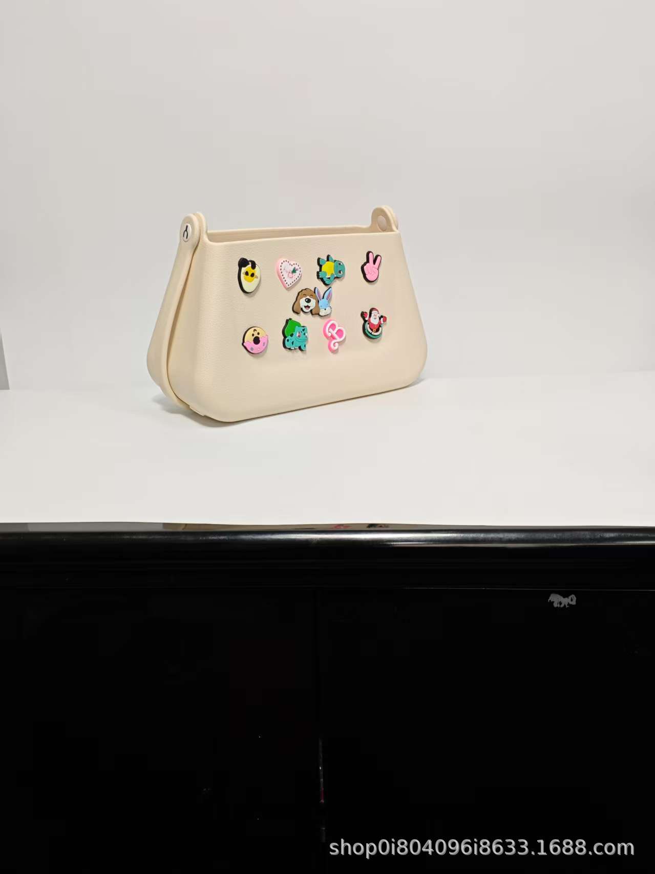 EVA Handtasche mit Tragegriff, Trend-Kosmetiktasche mit Lochdesign, Schultertasche, DIY-fähig, Cartoon-Zubehör, Umhängetasche, Lagerbestand verfügbar