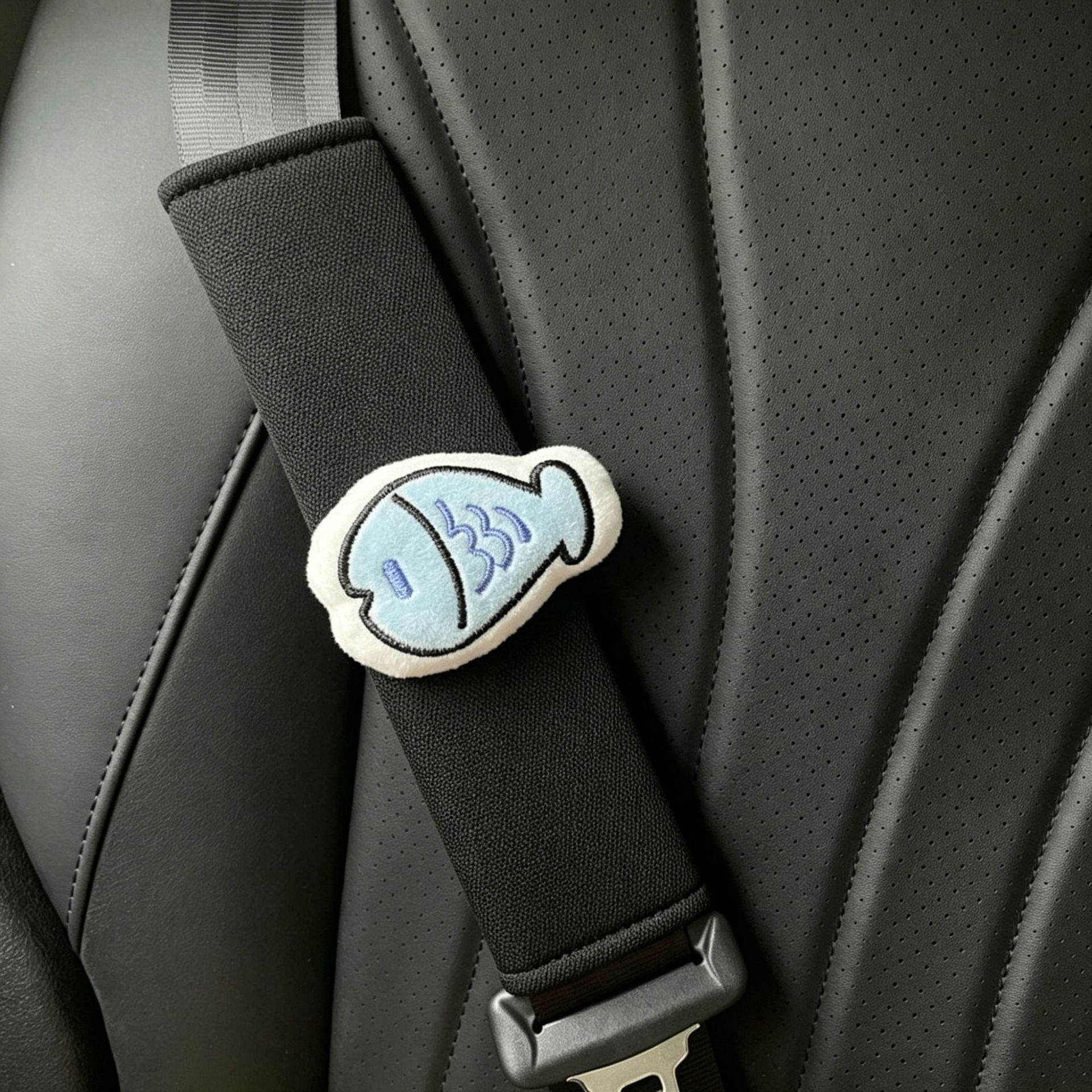 Cute Little Fish Car Seatbelt Shoulder Pad Cartoon Cat Short Style Car Seatbelt Protector Car Interior Decoration