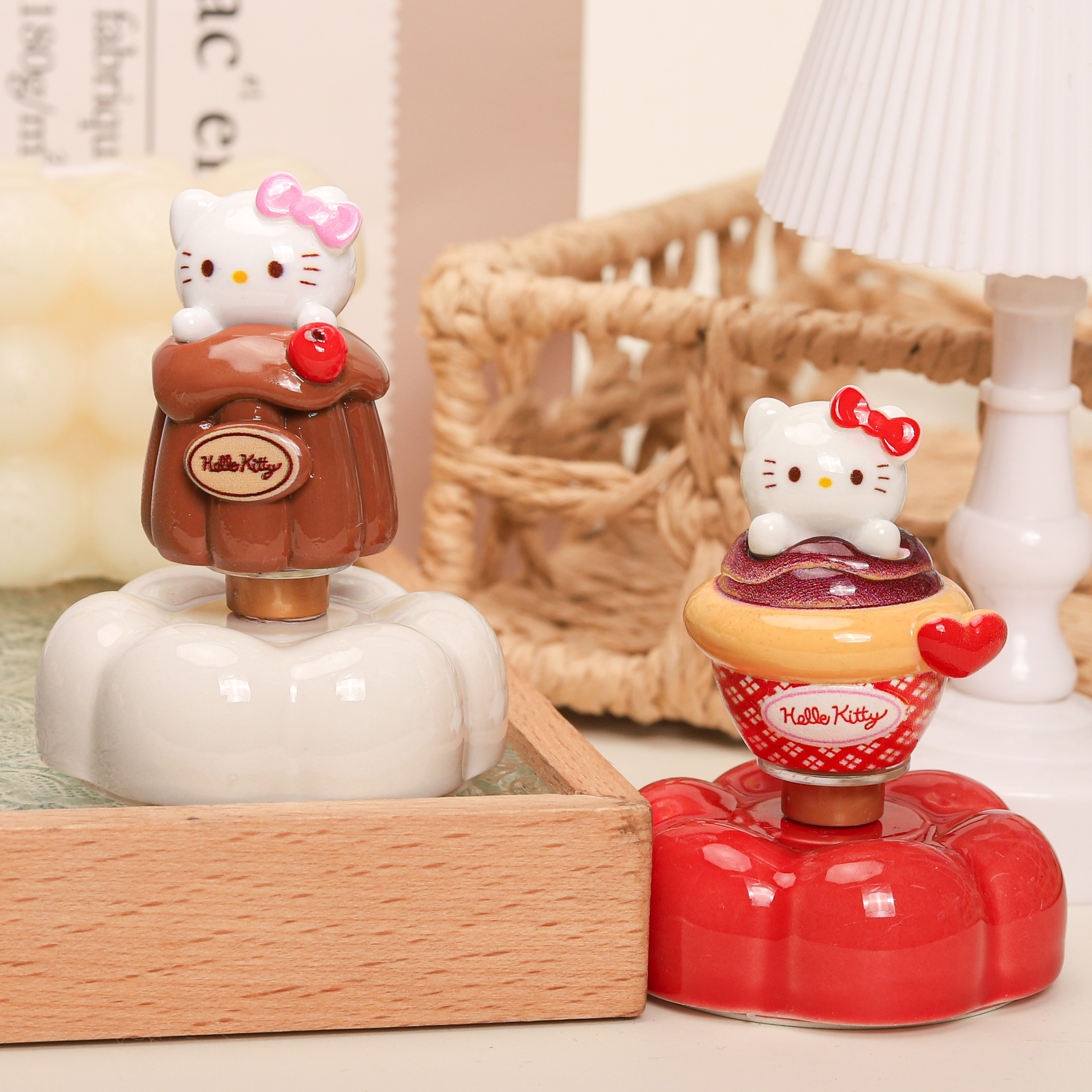 Trendy Food Toy Afternoon Tea Cat Spinner Car Desktop Rotating Ornament Gift for Stalls and Giveaways Wholesale