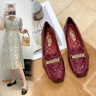 978-5 size 33-41-43 square flat comfortable small leather shoes soft leather soft bottom patent leather buckle embroidery shoes