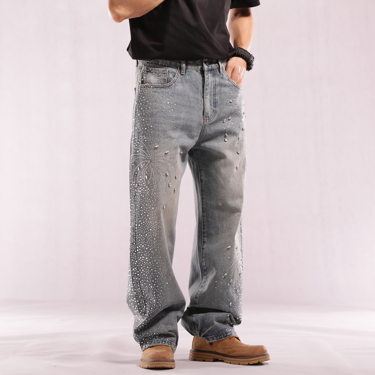 Amazon comercio exterior una agencia de industria pesada caliente de diamantes estrellas vacías de perforación jeans rectos masculinos sueltos AliExpress Europa y América