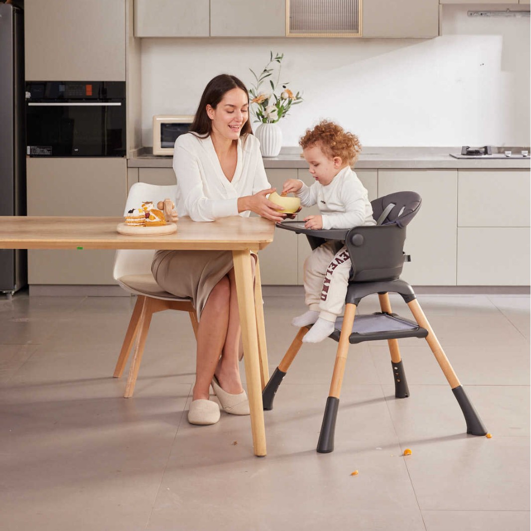 Luxury Beech Wood Multifunctional Baby High Chair, 360-Degree Rotatable, Simple Detachable Portable Feeding Table