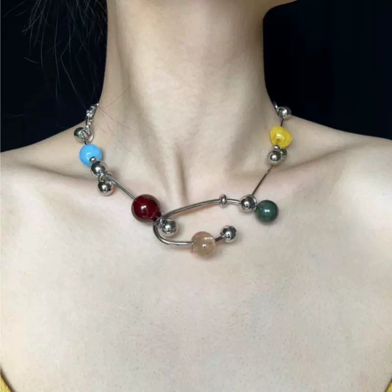 Mixed fresh necklace handmade for men and women, design chain for key bag , material, simple and elegant design