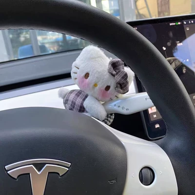 Cute Side-Mounted Plaid Kitty: Car ornaments