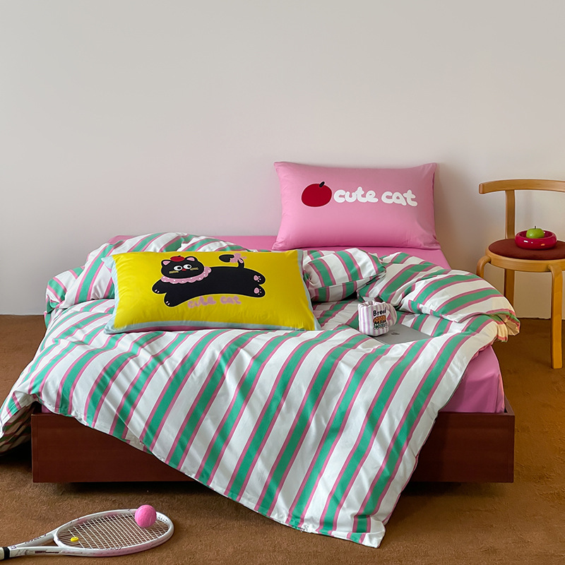 Cartoon Cotton Four-piece Bedding Set Cute Korean Style Bed Set_voghion.com
