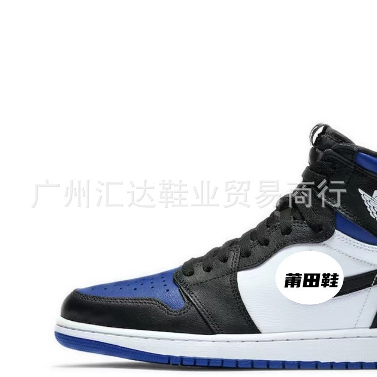 검정색과 파란색 발가락