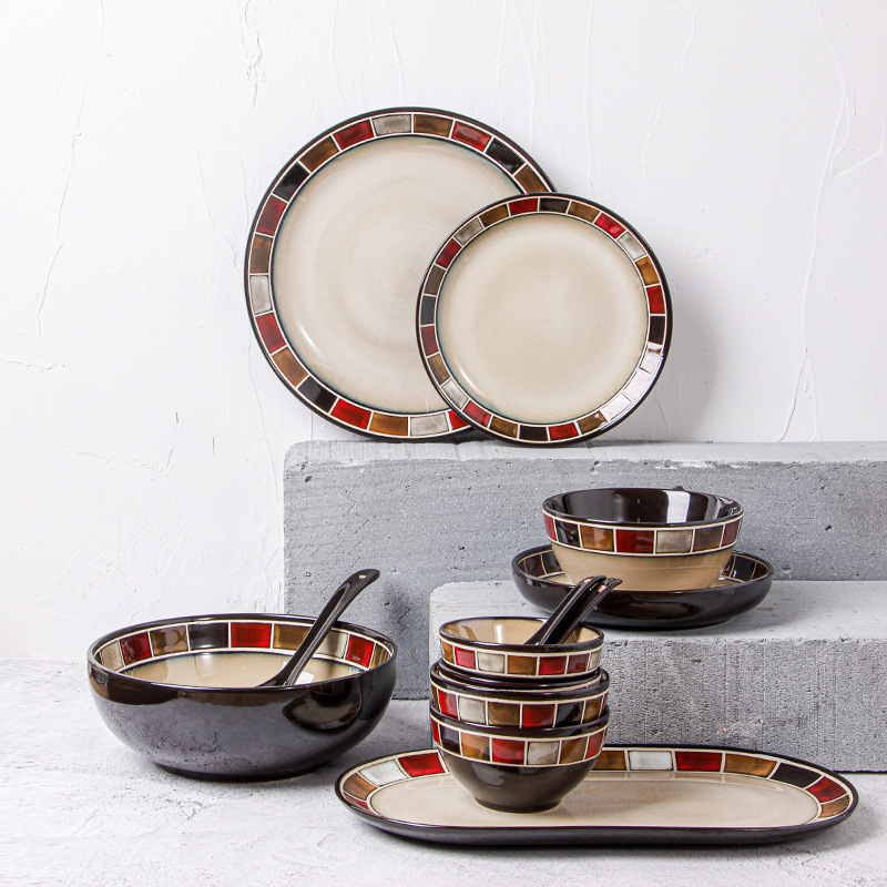 European-style kiln-mutation glaze ceramic dinnerware: Creative plate set featuring salad bowls, rice bowls, steak plates, fish platters, and mugs.