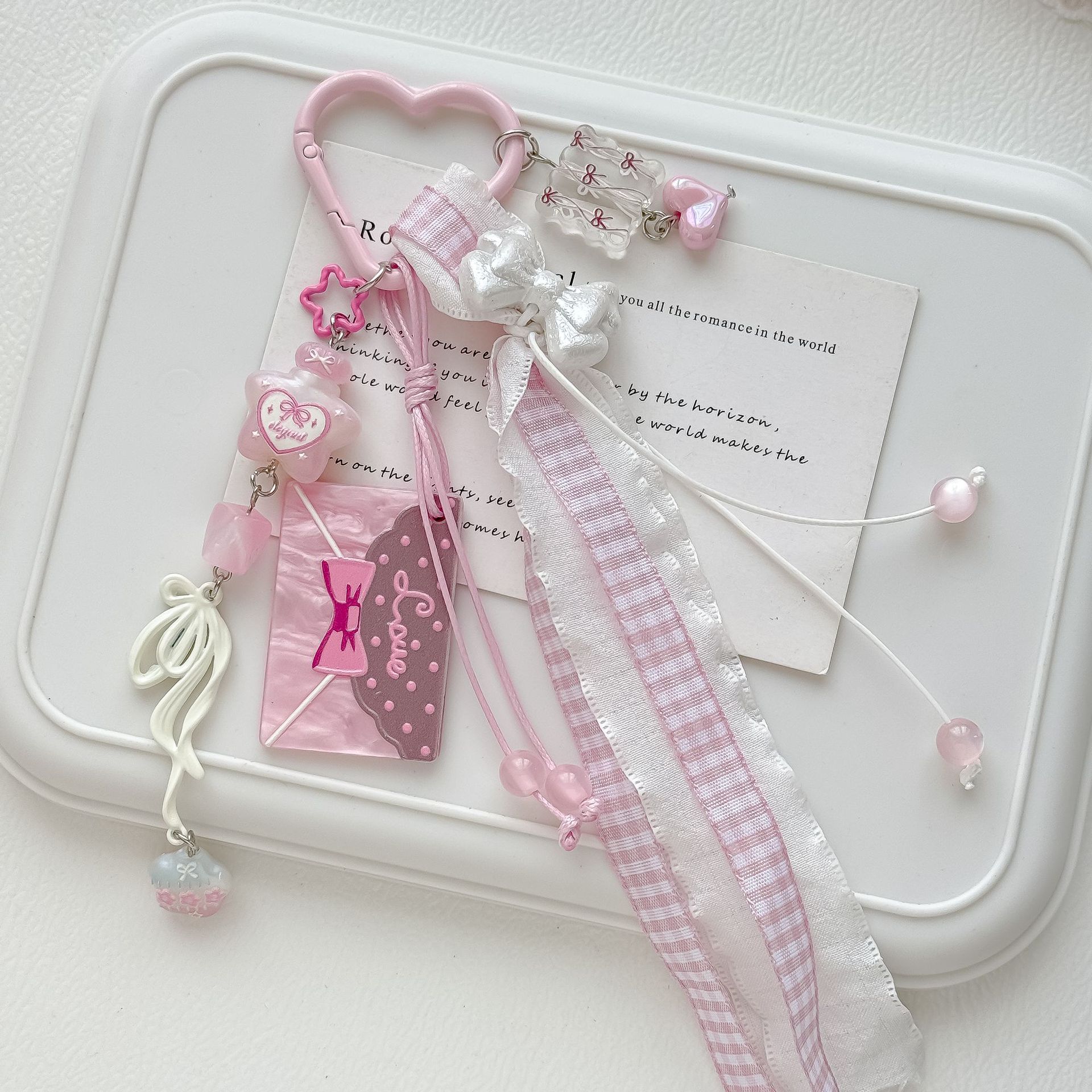 Korean-style pink heart-shaped ribbon keychain, cute envelope lace pendant with tassels, bag and backpack decoration